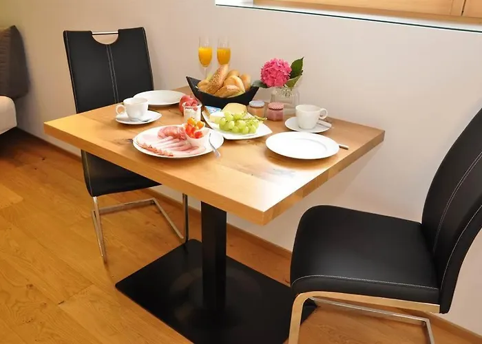 Ammann Marika Bed & Breakfast 3*